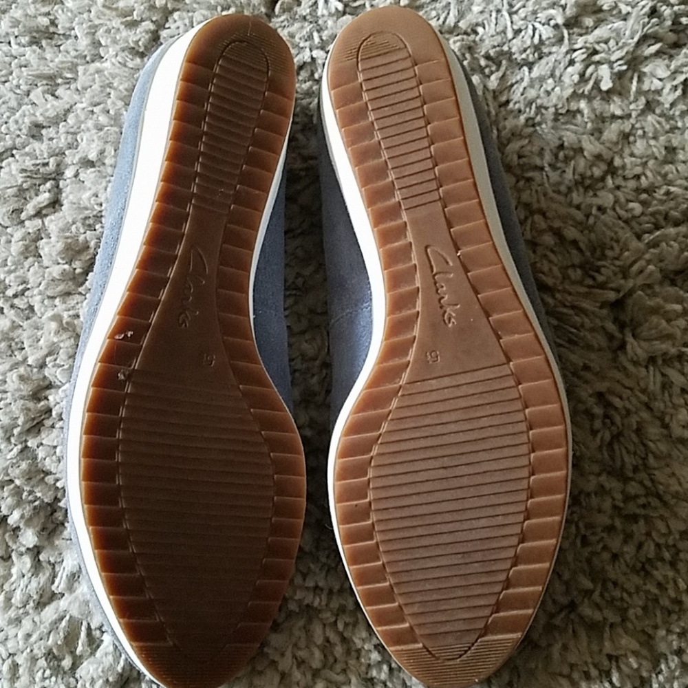 Clark Shoes - Picture 6 of 7